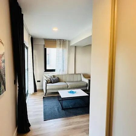 Bagla Denize Sifir Bahce Kat 2+1 Daire * بودروم