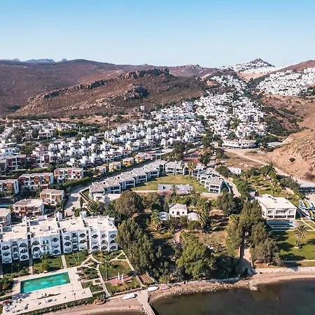 Bagla Denize Sifir Bahce Kat 2+1 Daire Appartement Bodrum